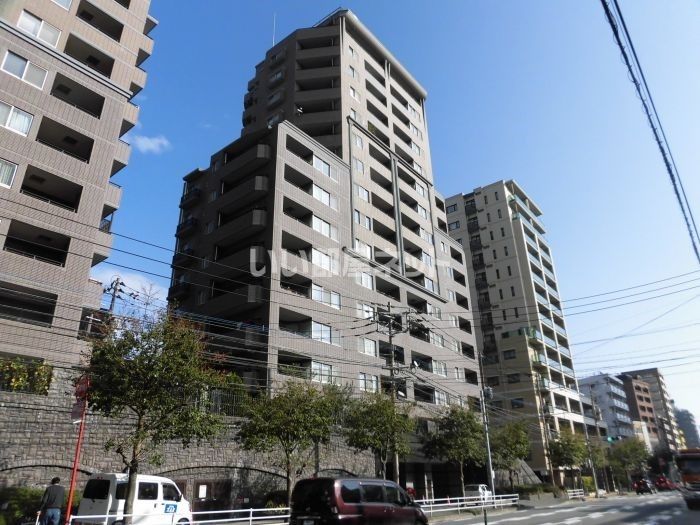 コアマンション桜坂プレジオ 参番館の外観画像