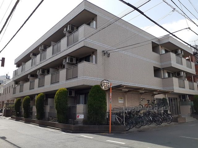 ル・ペールの外観画像