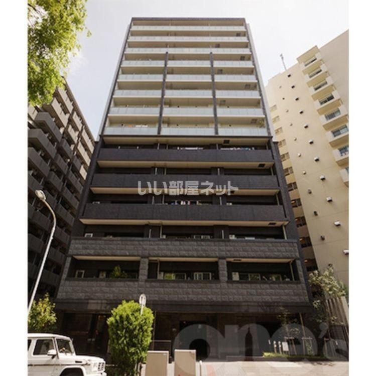 プレサンスロジェ上前津駅前の外観画像