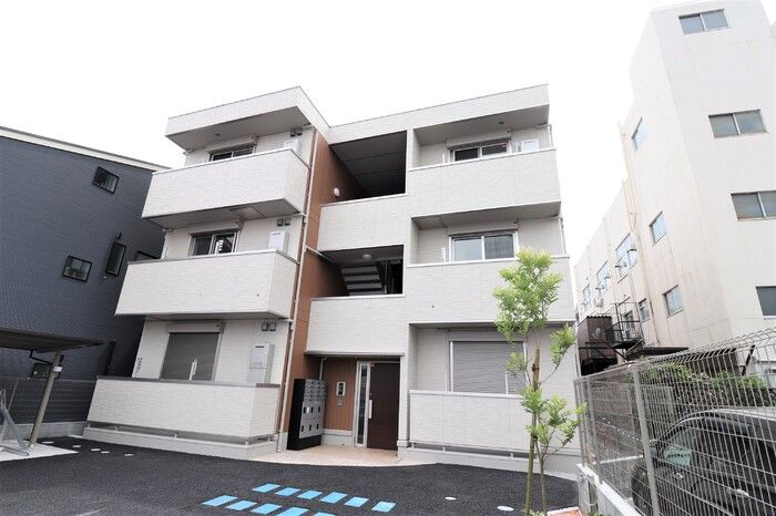 Tスクエア越ヶ谷の外観画像