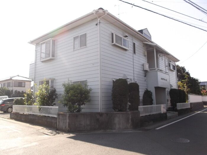 ハイツアベニールの外観画像