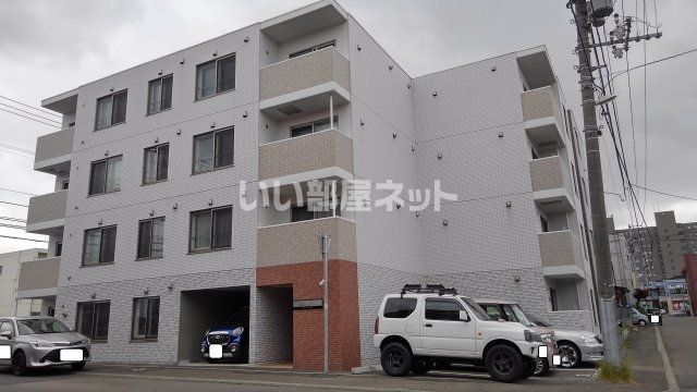 パレ ドゥ ロワ (Palais du roi)の外観画像