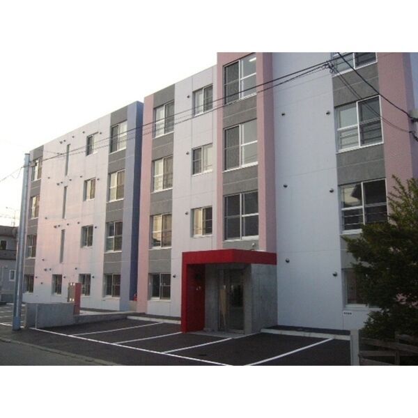 N32 B棟の外観画像
