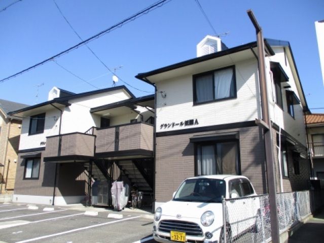 グランドール祗園B棟の外観画像