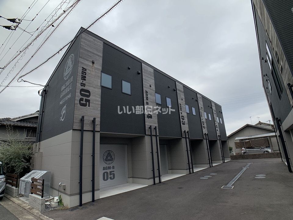 アルカディアガレージ元山Bの外観画像