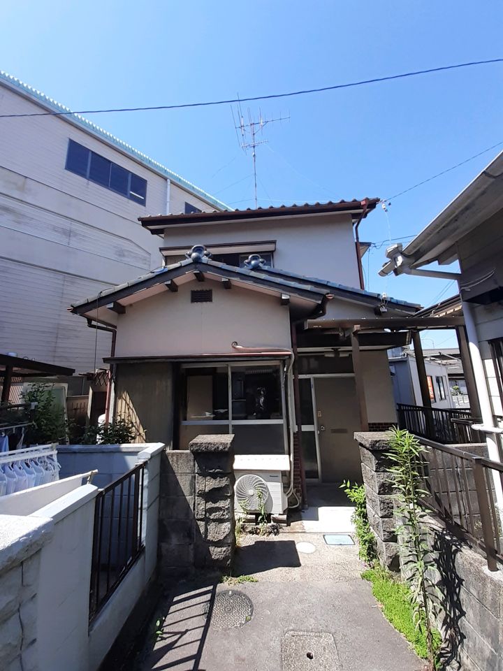 諏訪町中島貸家の外観画像