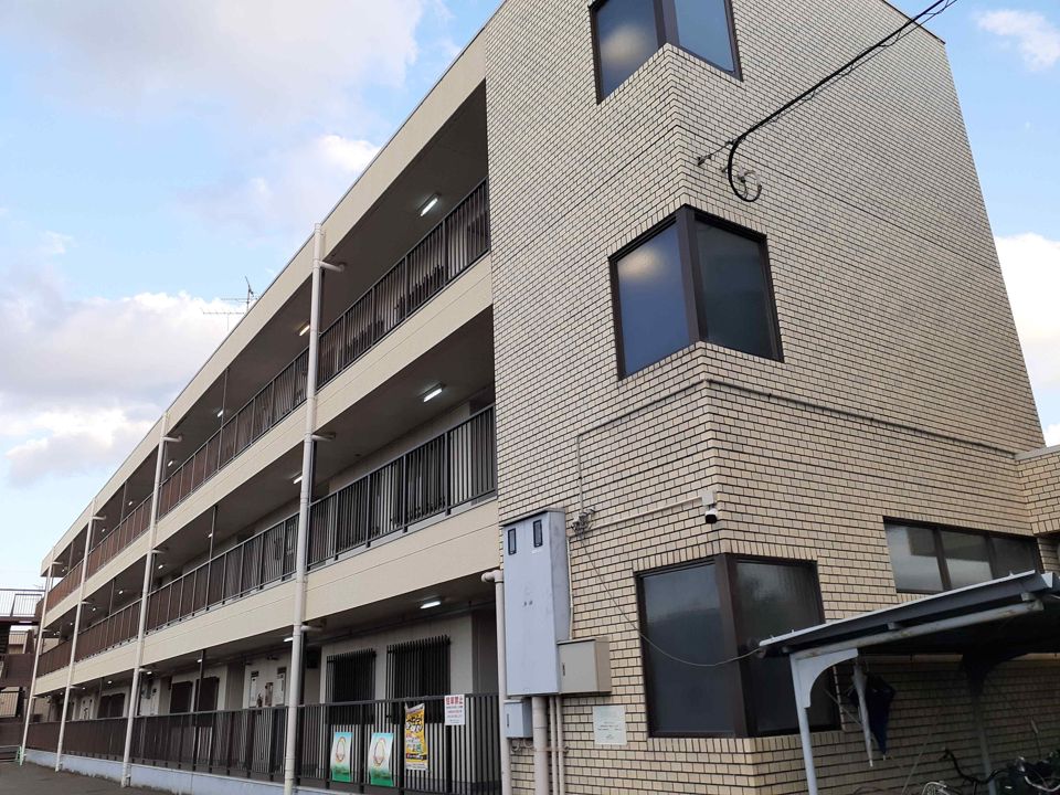 グローバル伸和の外観画像