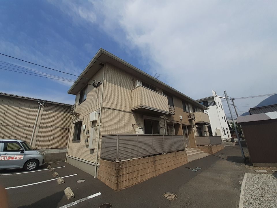 アンリヴェールの外観画像