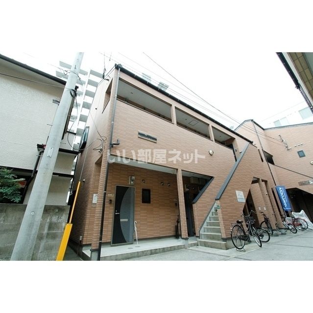 Apartment N Firstの外観画像