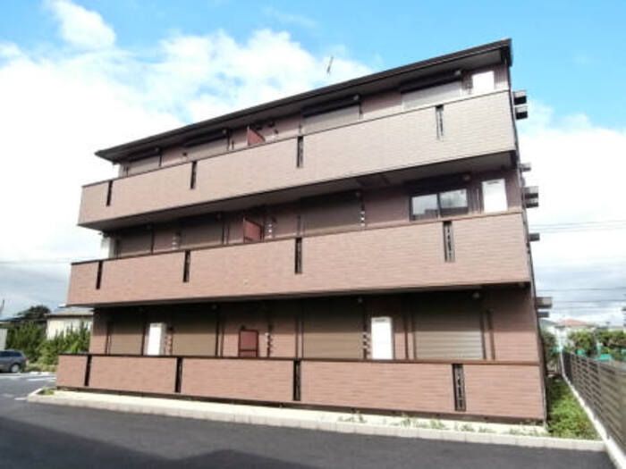 フラッツ酒井根 Ⅱ号棟の外観画像
