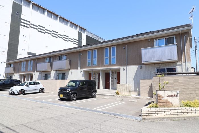 グランディオール横川の外観画像