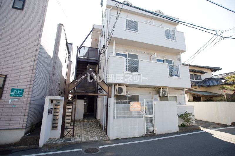 アイレジデンス西新の外観画像