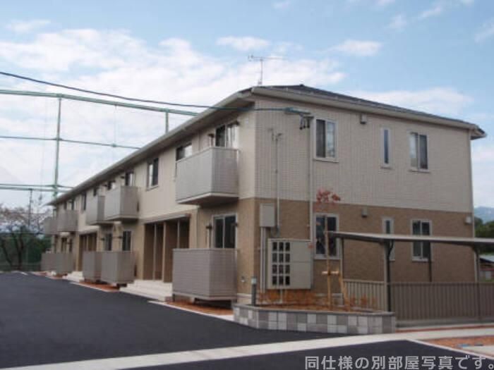 サフィーロ Bの外観画像