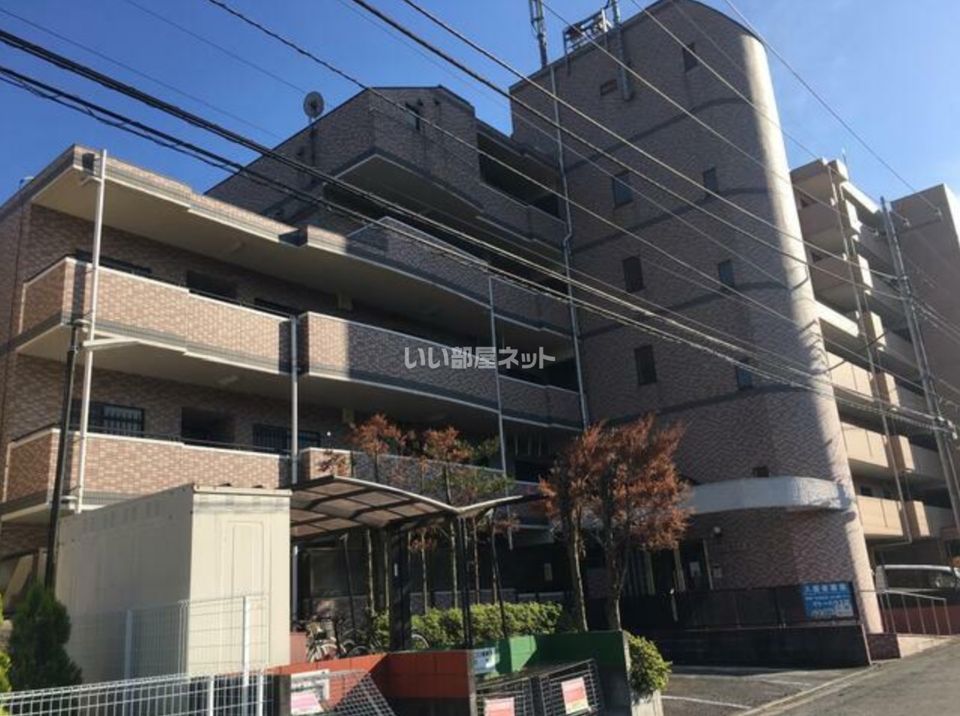 グランデ南大沢の外観画像