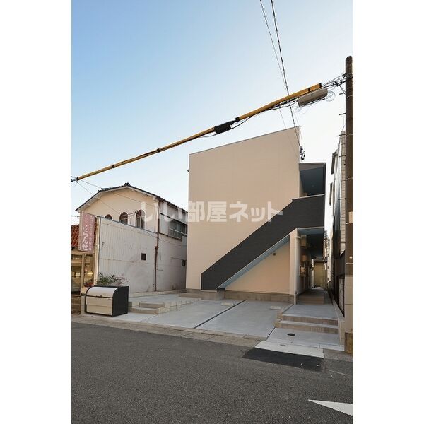 CASA LARGO(カーサラルゴ)の外観画像