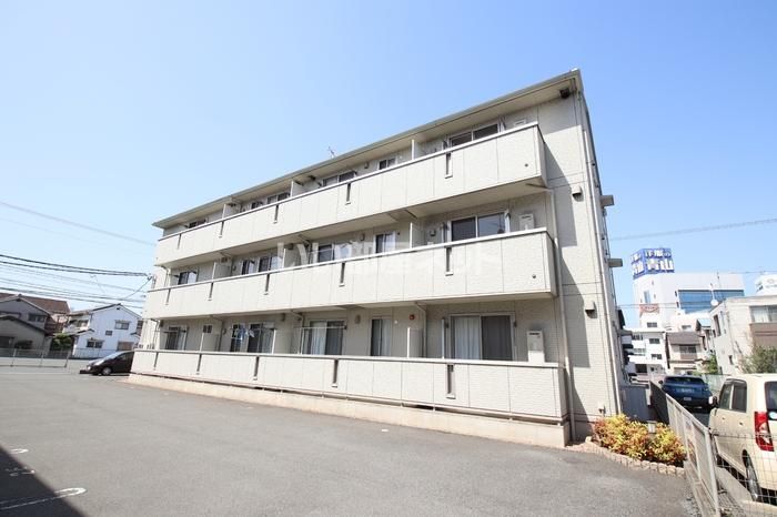ローゼスポート港町 A棟の外観画像