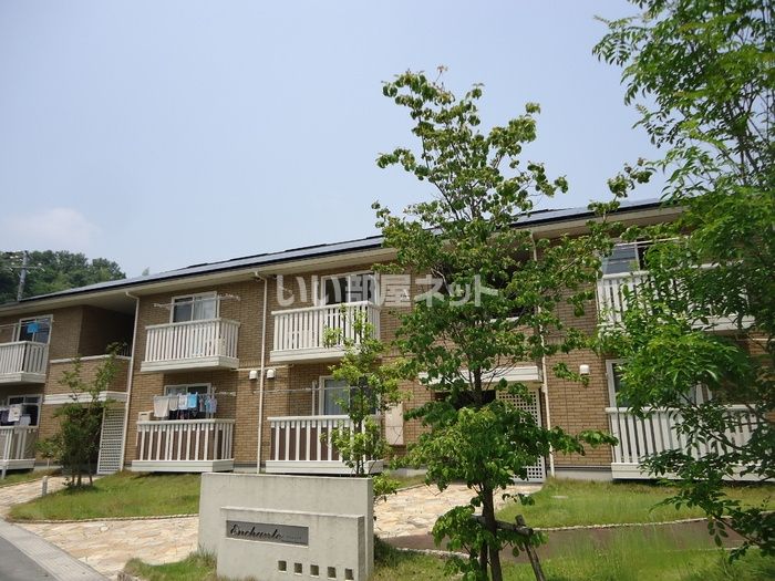 アンシャンテ A棟の外観画像