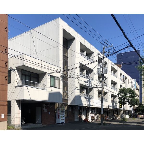 ダイアナ白石ビルの外観画像