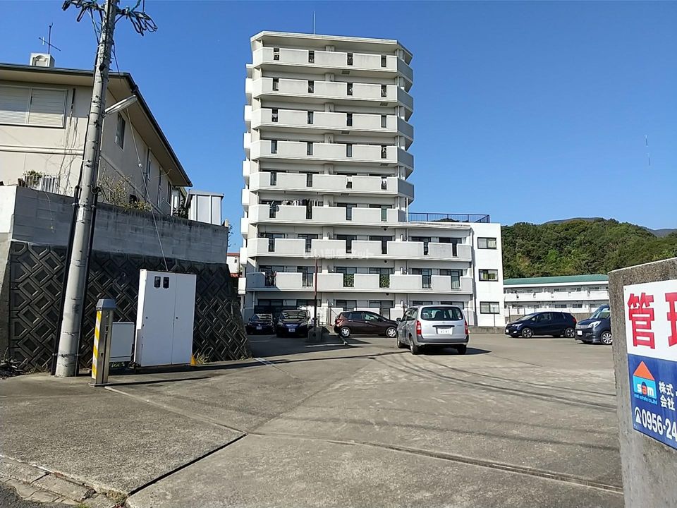 アバダント大塔の外観画像