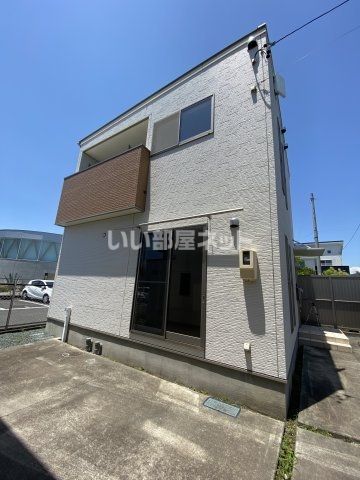 スクエアコートの外観画像
