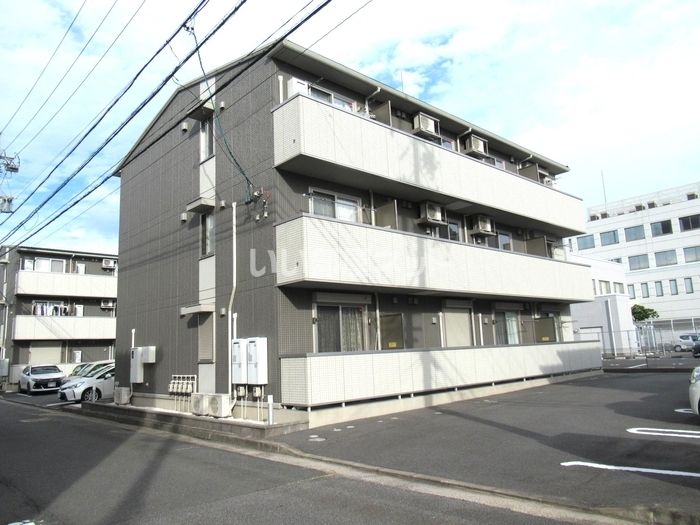 プール・トゥジュール B棟の外観画像