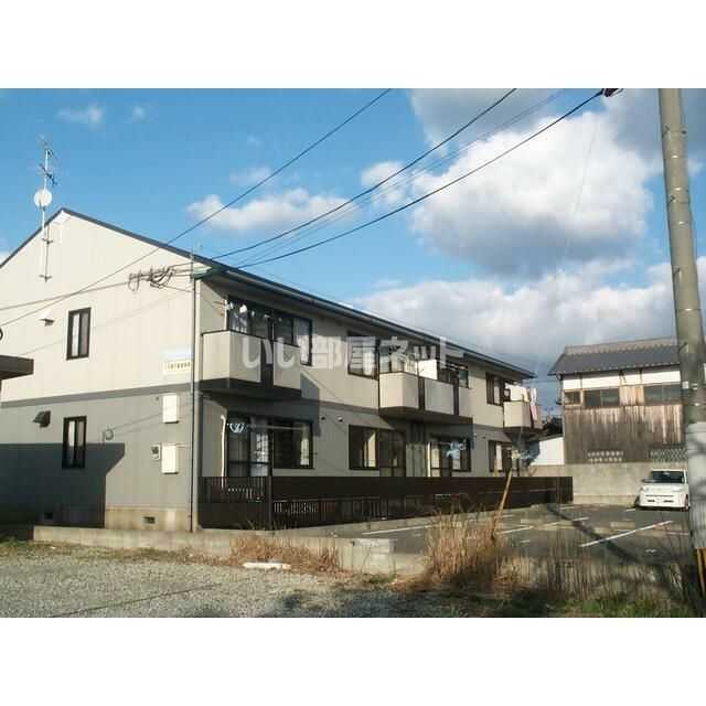 プチファミーユの外観画像