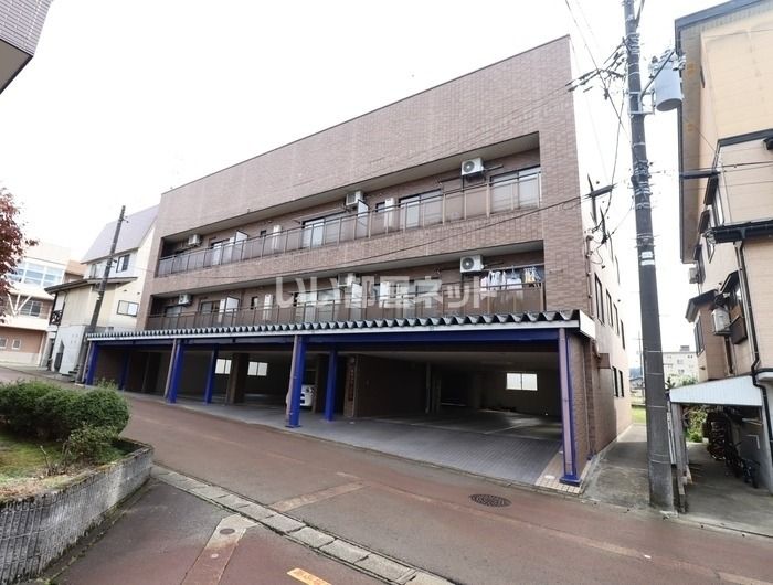ルネッサ三和町の外観画像