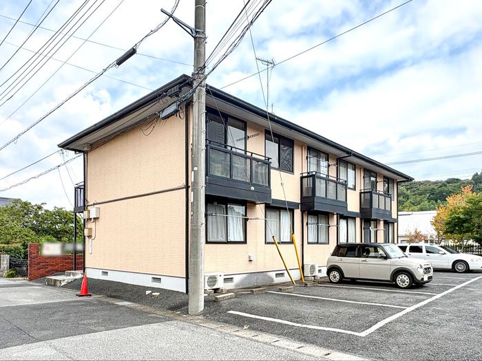 グリーンヒルズ B棟の外観画像