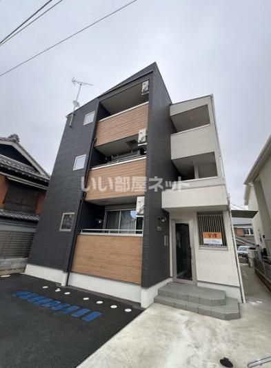 ジュネス寺家町の外観画像