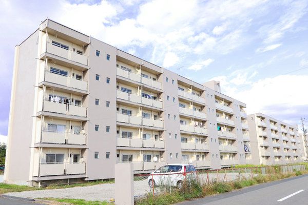ビレッジハウス広宮沢1号棟の外観画像