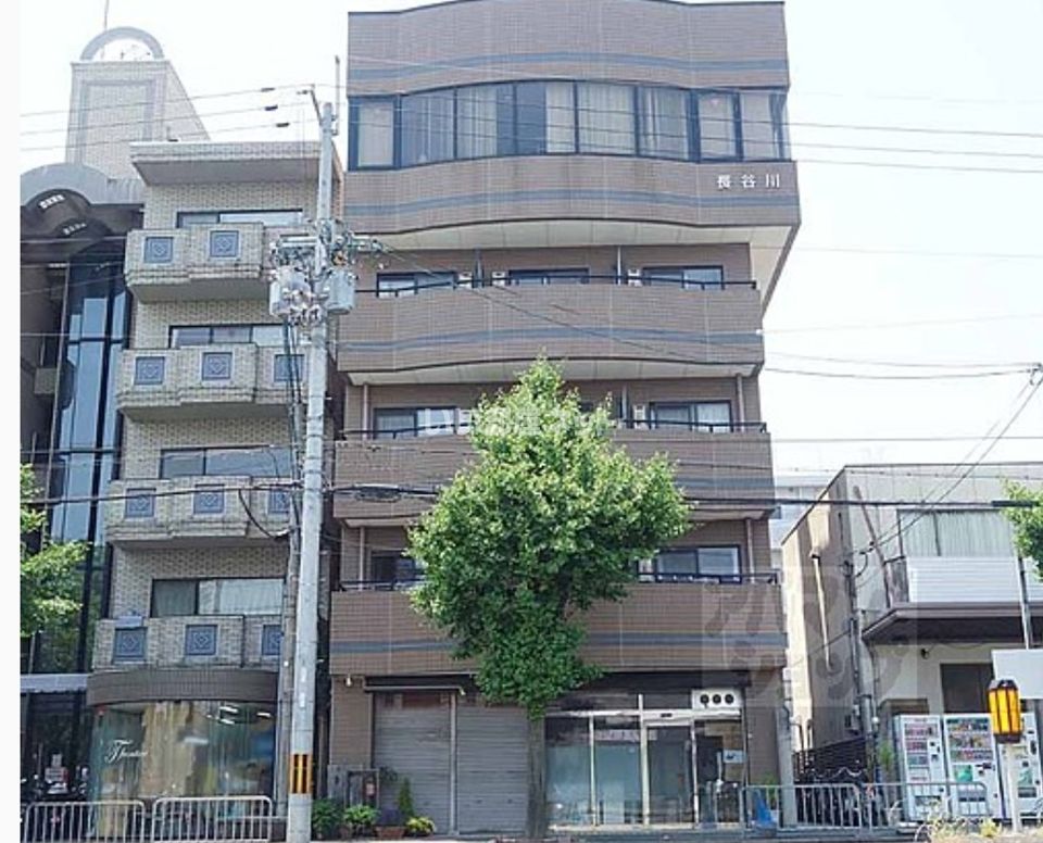 長谷川マンションの外観画像