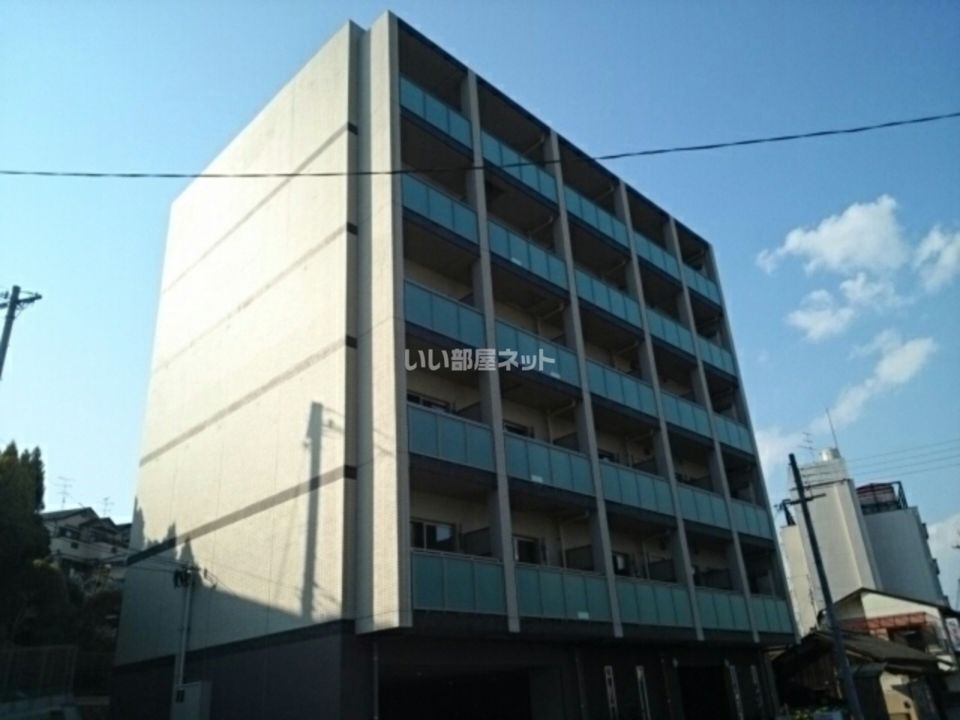 ルミエール生駒の外観画像