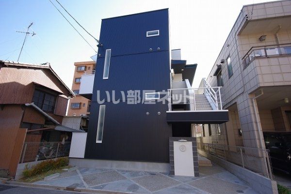 アーバンプレイスの外観画像