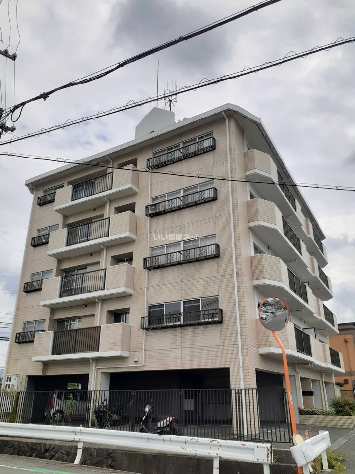 アメニティレジス富田林の外観画像