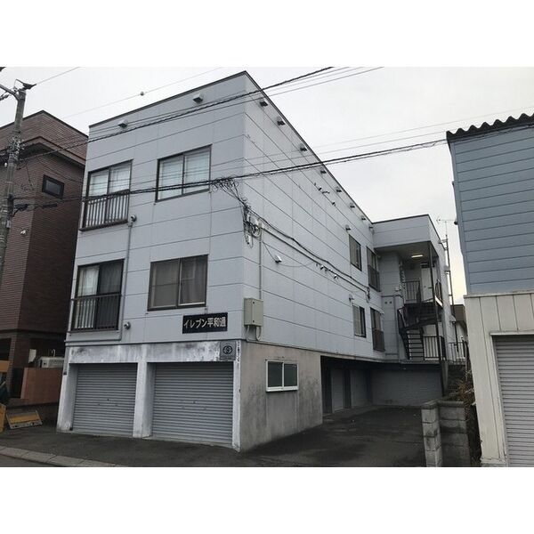 イレブン平和通の外観画像