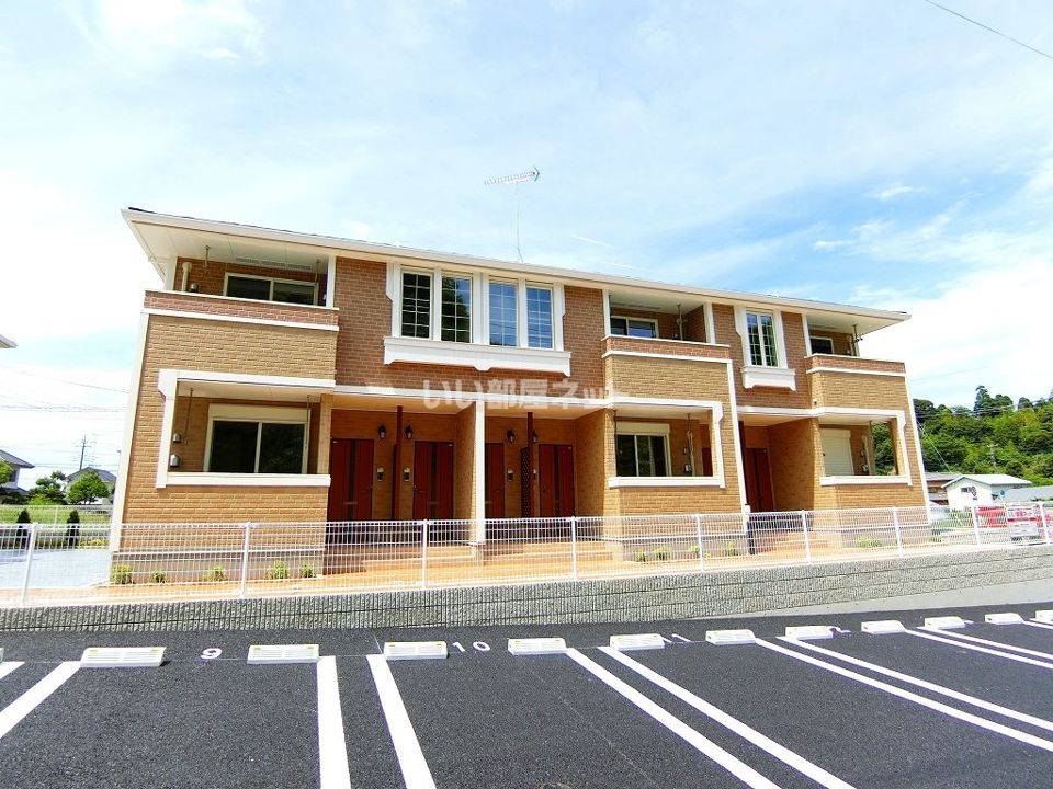 ロワゾーブルーKの外観画像