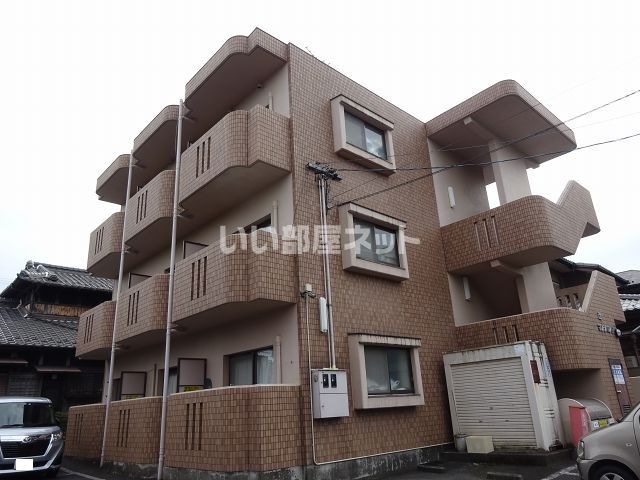 辻マンションB棟の外観画像