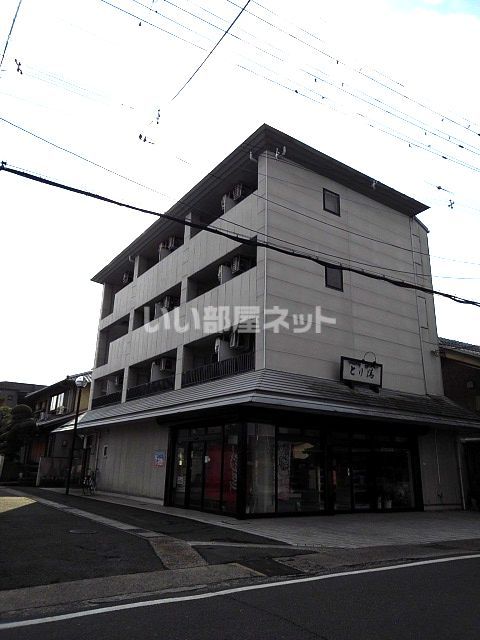 セラ中川の外観画像