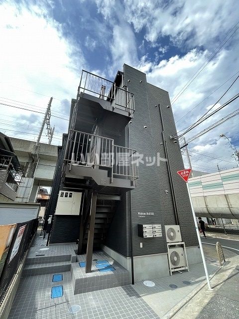 メゾンベルⅢの外観画像