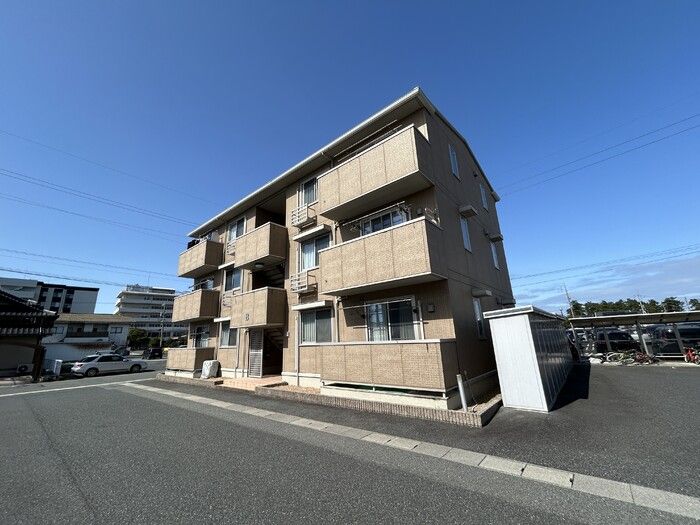 グリーンブリーゼ B棟の外観画像