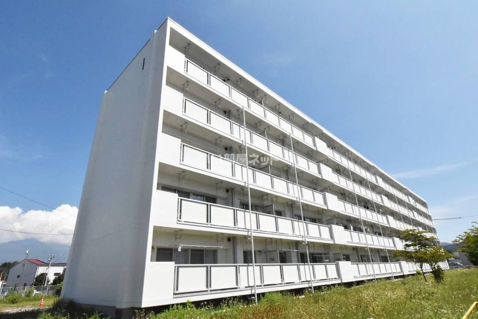 ビレッジハウス岩村田1号棟の外観画像