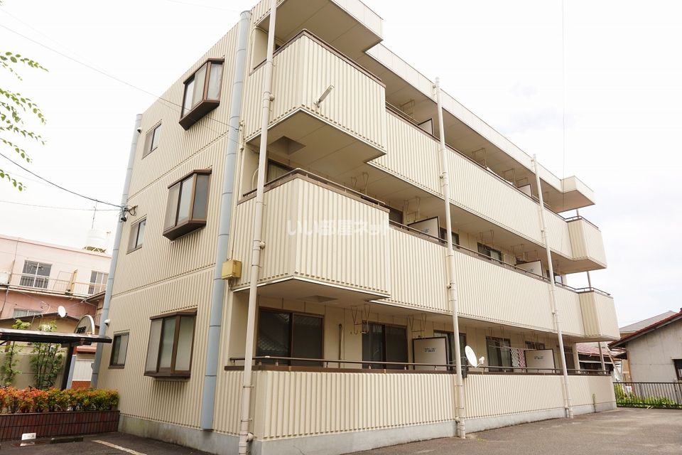 アネシス西浦の外観画像
