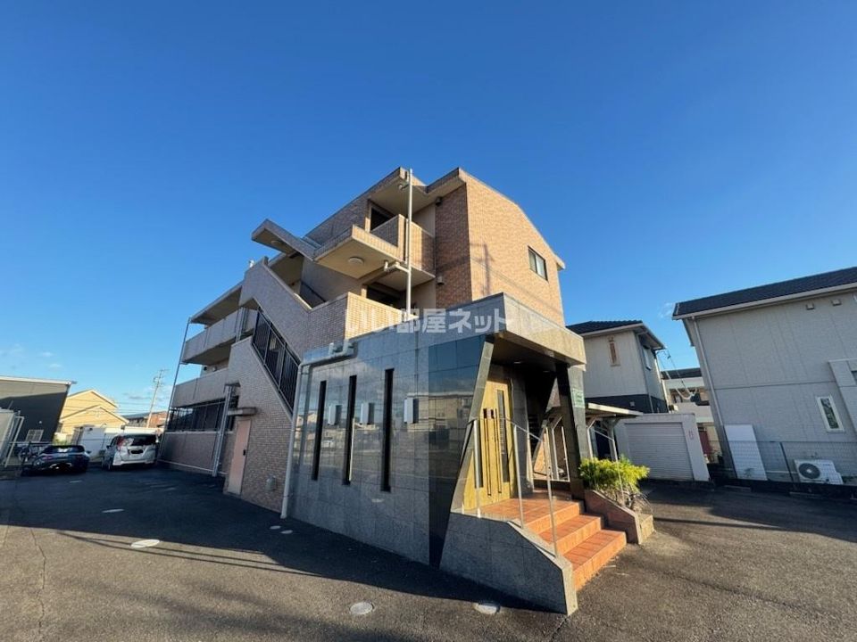 シャルマンツカーサの外観画像