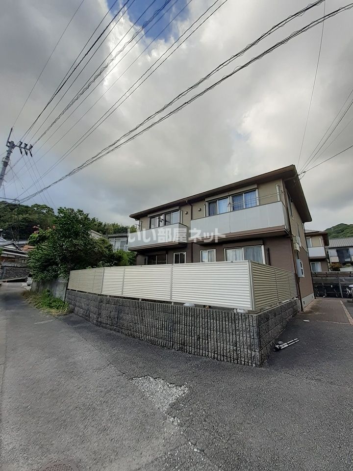 ファルカスⅡ A棟の外観画像