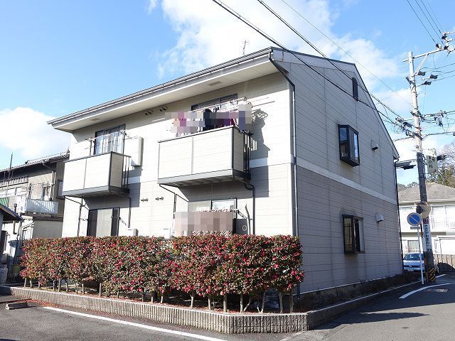 ビィー・ウィステリアの外観画像