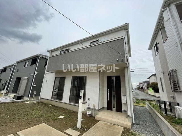 四街道市小名木戸建9号棟の外観画像