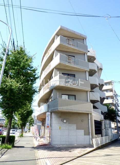 ワールドビルIIの外観画像