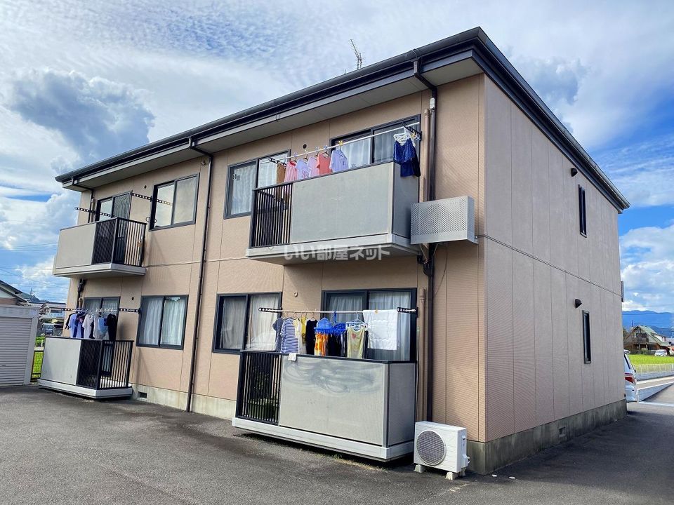 フォーレスフラッツの外観画像