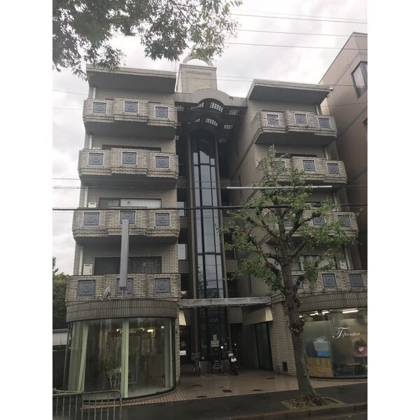 シャルル葛野大路の外観画像