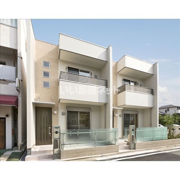 Lucent HouseⅢの外観画像